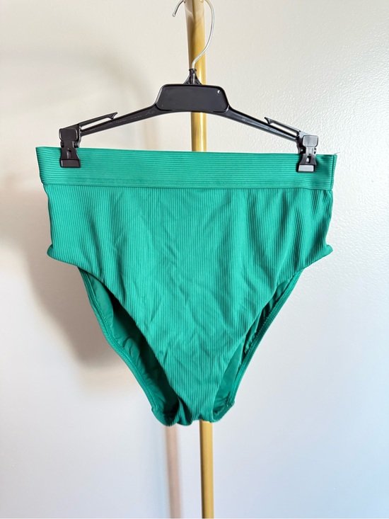 Mimi flamingo Other - NWT MIMI Flamingo Ribbed High-Waist Bikini Bottom – Emerald Green, Size 10